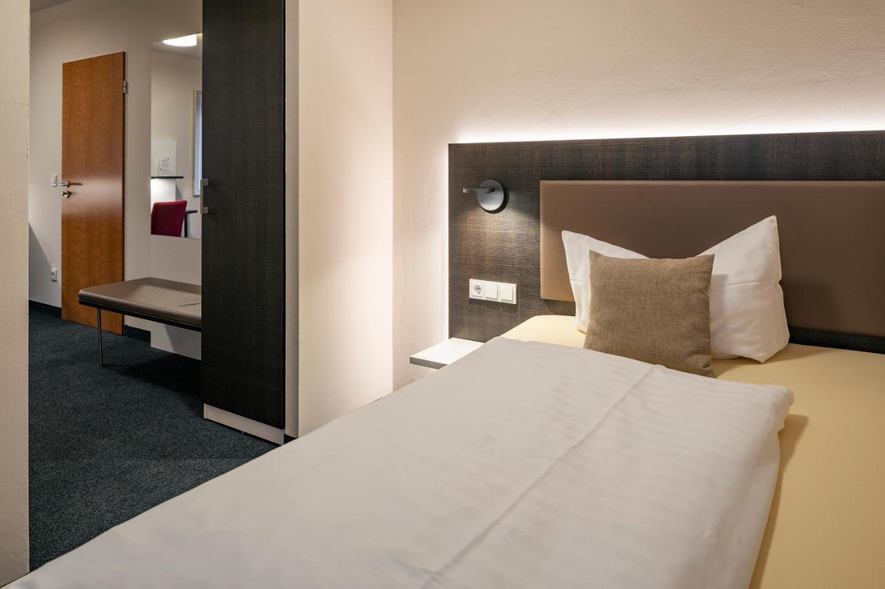 Hotel Fuchsen 키르하임운터텍 외부 사진